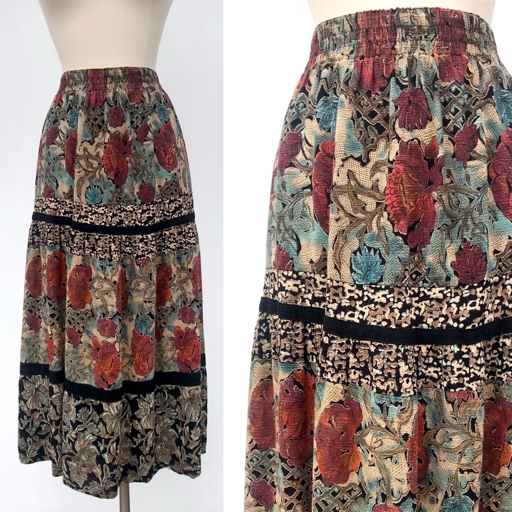 Vintage 80’s rayon floral boho midi broom skirt